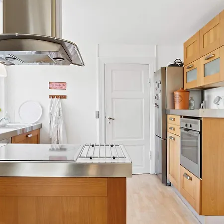 7 Person In Tranekaer-by Traum * Tranekær