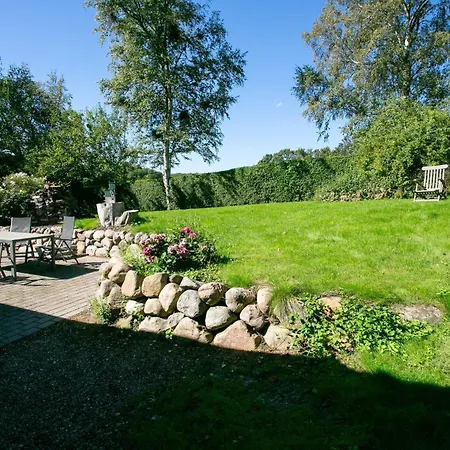 Prázdninový dům 7 Person In Tranekaer-by Traum